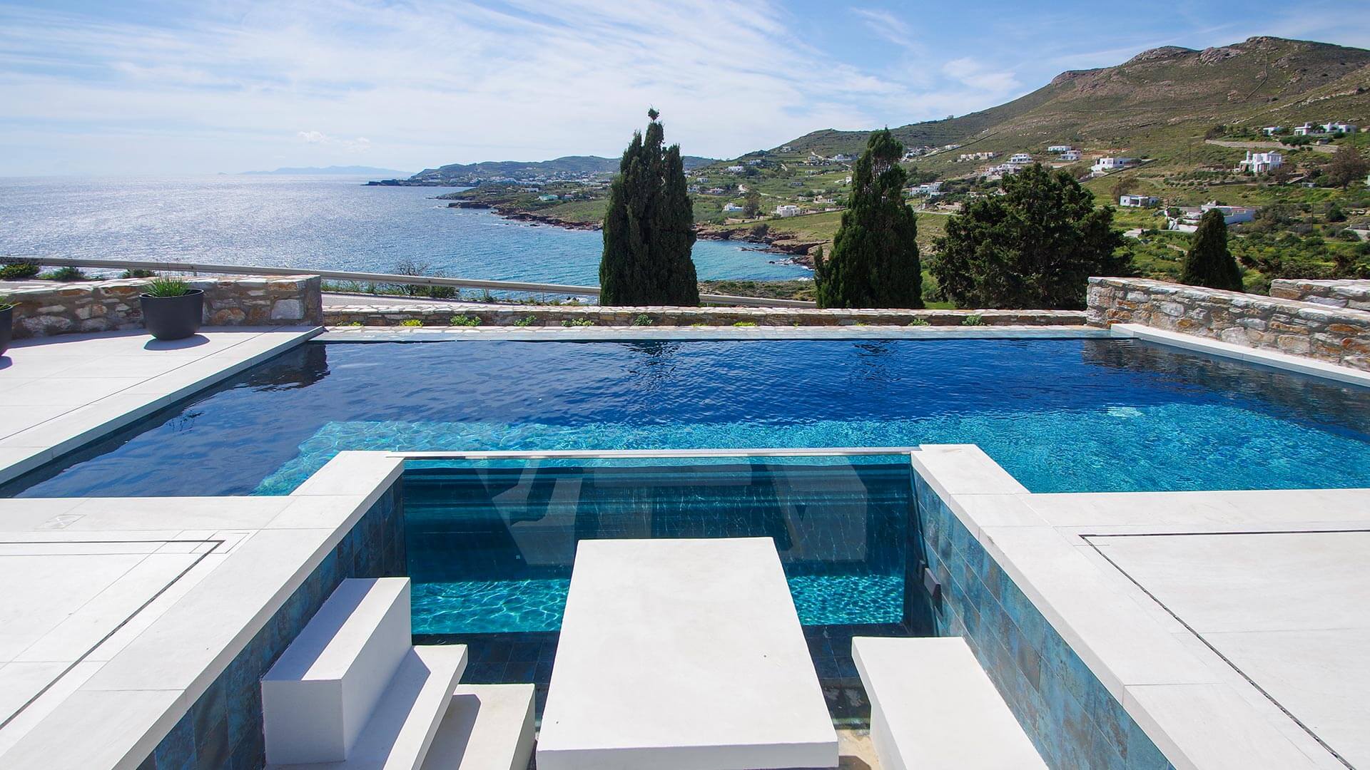 pnoe vilas syros pool